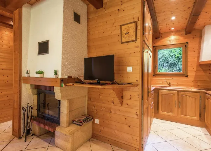 In Vosges Forest With Valley View Chalet